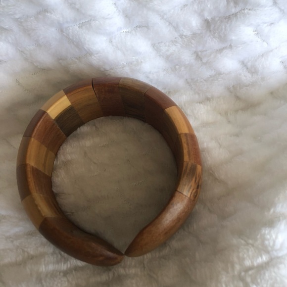 Wooden Bracelet - Picture 2 of 3